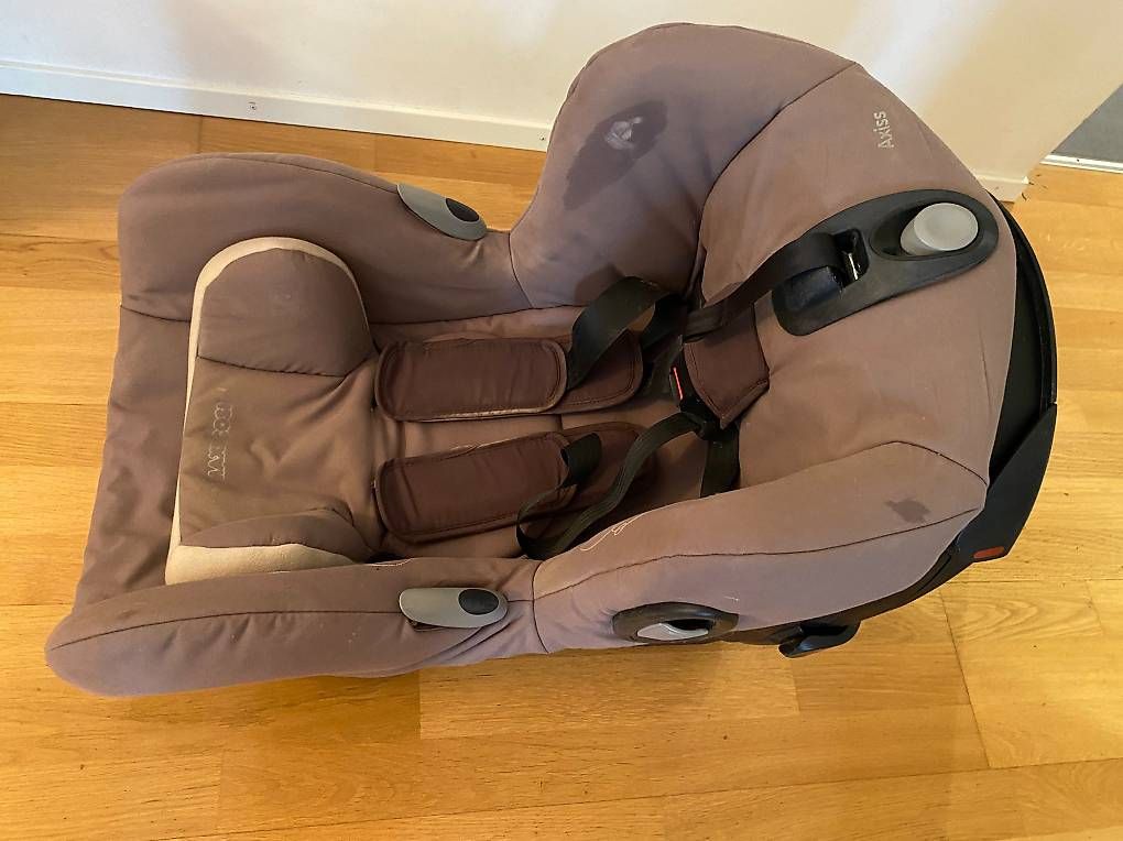 Maxi-Cosi Seggiolini per auto: Kindersitz – Usato da Zürich venduto da mimi091 2