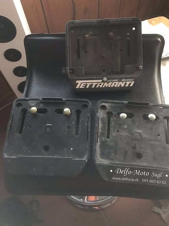 Autos: Portatarga targa bianca e gialla – Gebraucht aus Bedano von bed_6sb7