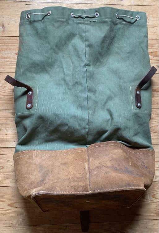 Stabiler Werkzeugsack der CH Armee 2