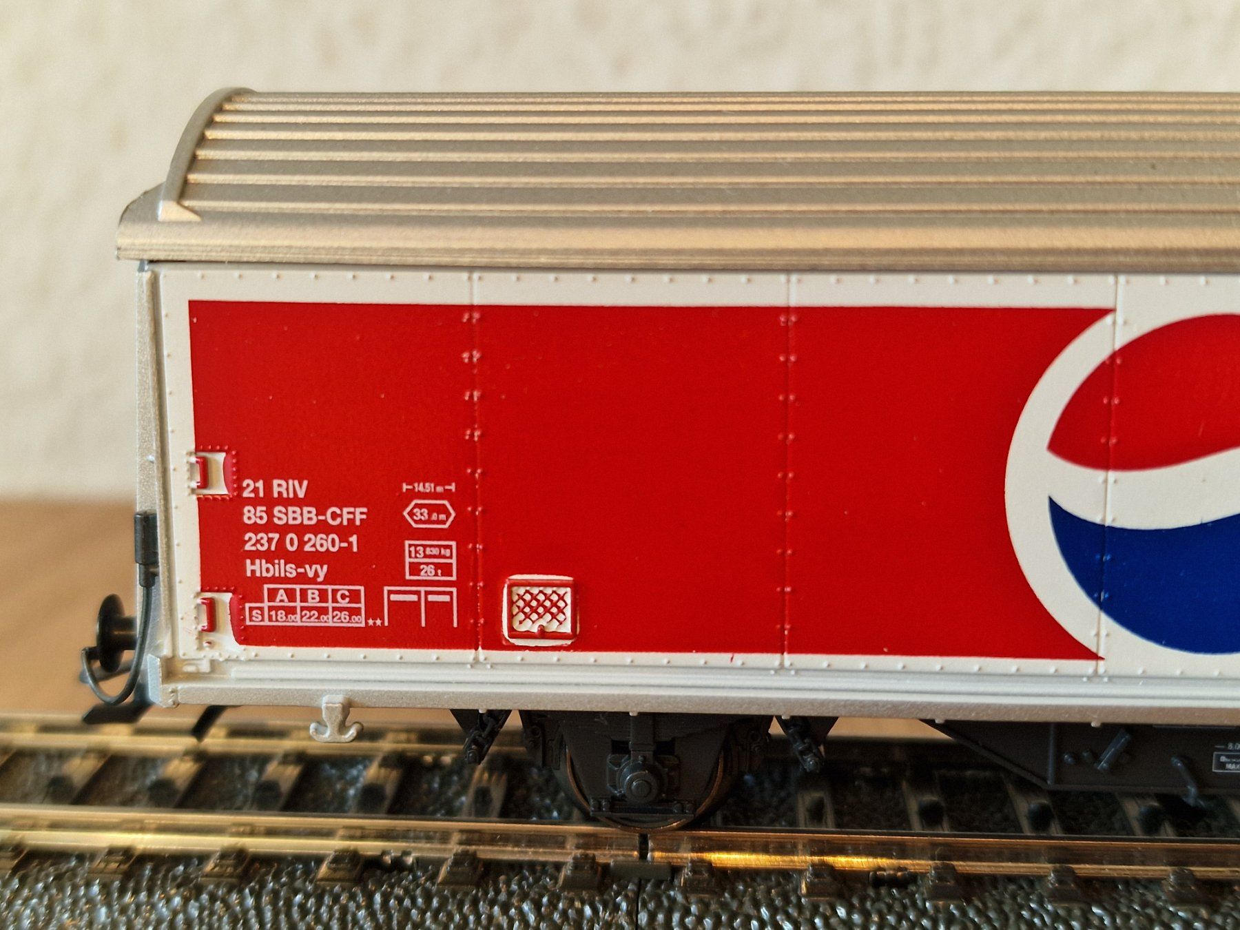 Märklin Modellini di ferrovie: SBB Pepsi Güterwagen H0 – Usato da Matten b. Interlaken venduto da lor_hr9w 3