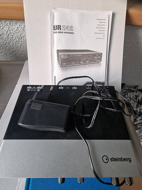 Registratori: USB 2 - Audio Interface Steinberg  UR-242 – Usato da Gerlafingen venduto da Gandalf266 3