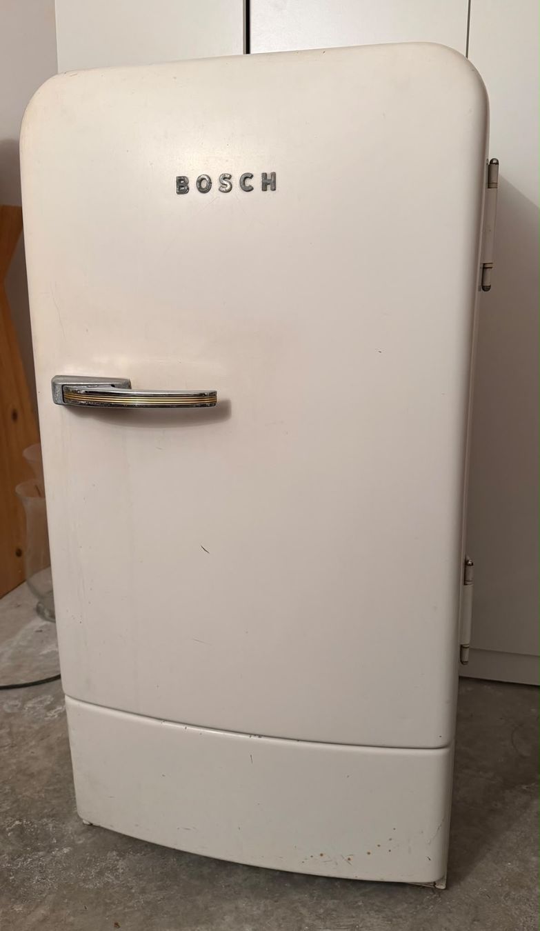 Bosch Frigoriferi: Frigo bosch vintage – Usato da Etoy venduto da cmbs
