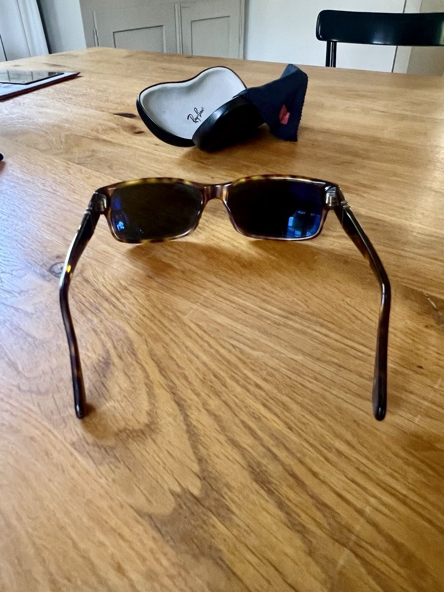 Persol Lunettes & Verres: Sonnenbrille Persol – D'occasion à Münchenstein par cor_wpw2 6
