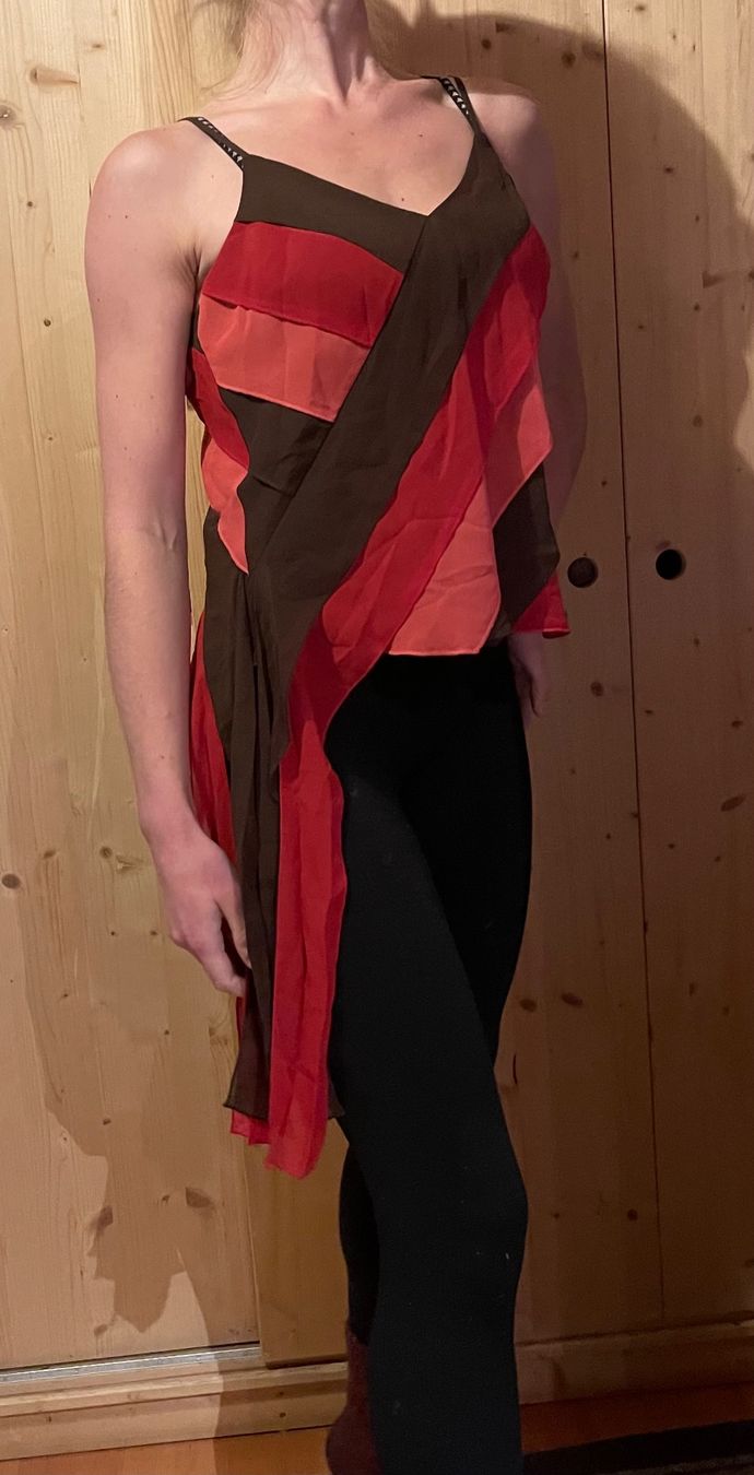 Top: Marks&SpencerTop elegante rosso e marrone, taglia38/40 – Nuovo (secondo la descrizione) da Gordevio venduto da LanaZimm