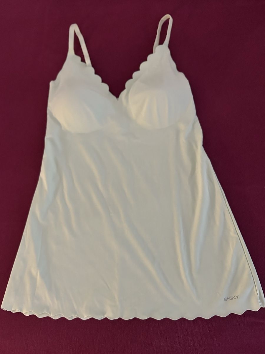 Sonstige Unterwäsche: BH-Top von SKINY Micro Essentials, Gr.40/42 – Gebraucht aus Frauenfeld von rainbow1311