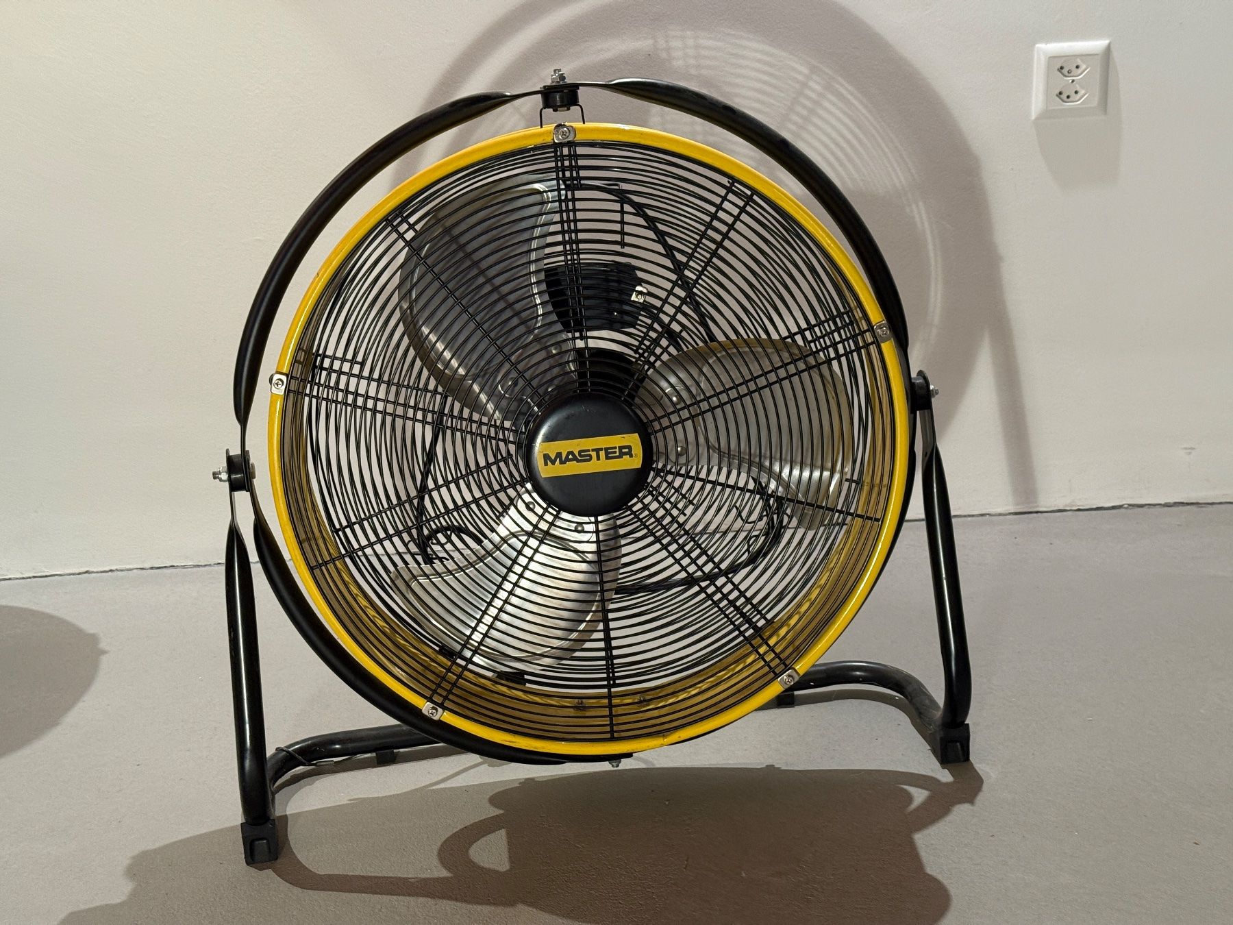 Ventilatoren: Master Industrial High Velocity Fan Ventilator – Gebraucht aus Dietikon von lorica