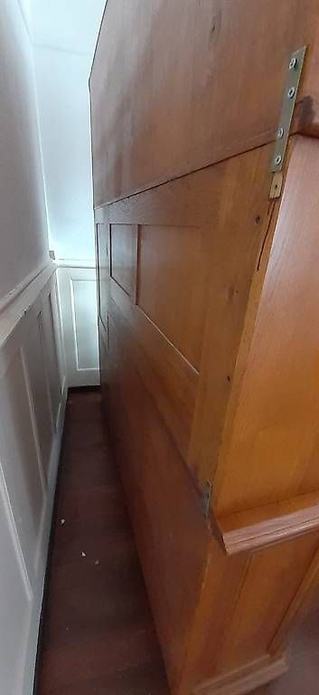 Credenze: Holz Buffet / Wohnzimmerschrank – Usato da Worben venduto da baumannpascal 1