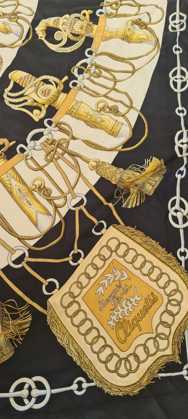 Hermès Foulards, Tücher & Schals: HERMÈS Seidentuch ca. 84 x 84 cm – Gebraucht aus Richterswil von Ivypearl 2