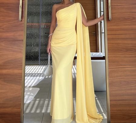 Abendkleid - Butter yellow