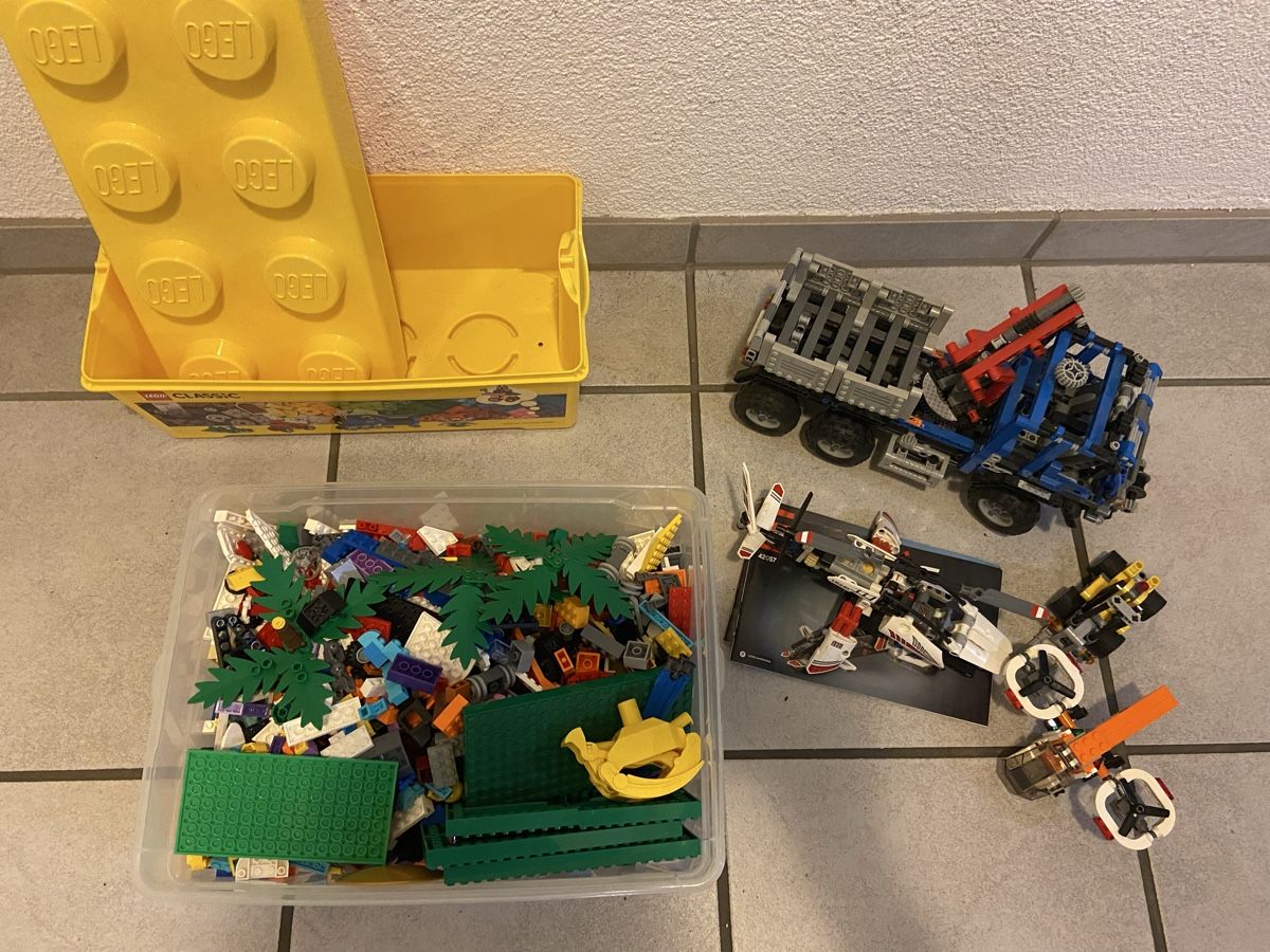 Lego Giocattoli: LEGO - Allerlei Überraschungsbox – Usato da Bronschhofen venduto da Moni123