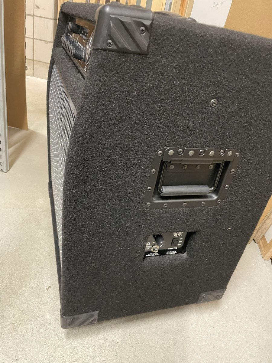 Strumenti musicali: SWR BassGuitar Combo Amp – Usato da Riehen venduto da ose58 8