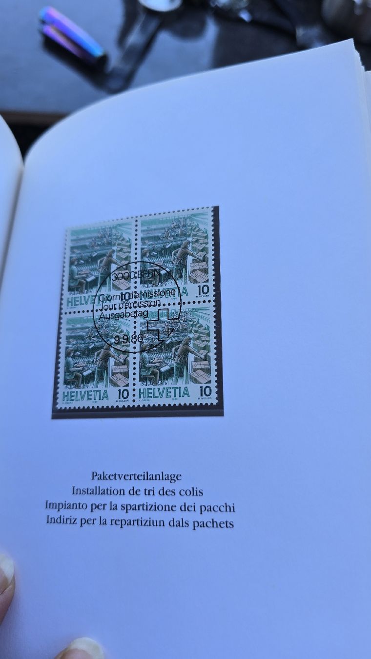 Swiss Plaketten & Abzeichen: Briefmarkensammlung – Gebraucht aus Pieterlen von sal_fd6z 8