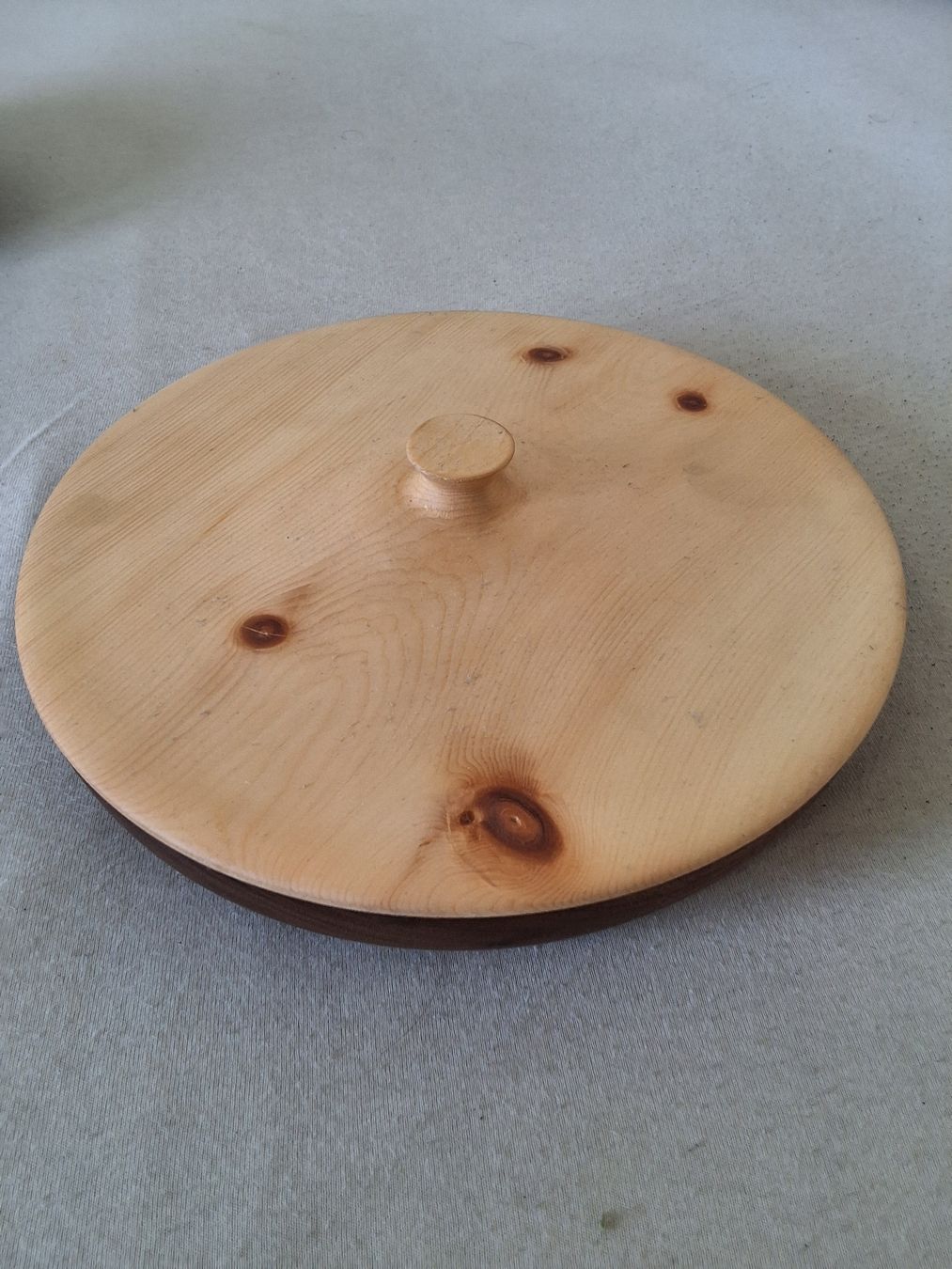 Articoli in legno: Nussbaumdose mit Arvendeckel – Nuovo (secondo la descrizione) da Birrwil venduto da and_bp8z