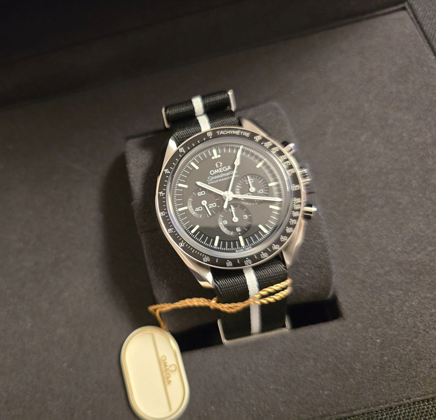 Omega Uhren: Omega Speedmaster Moonwatch Saphir Kaliber 3861 – Gebraucht aus Basel von Esmen 3