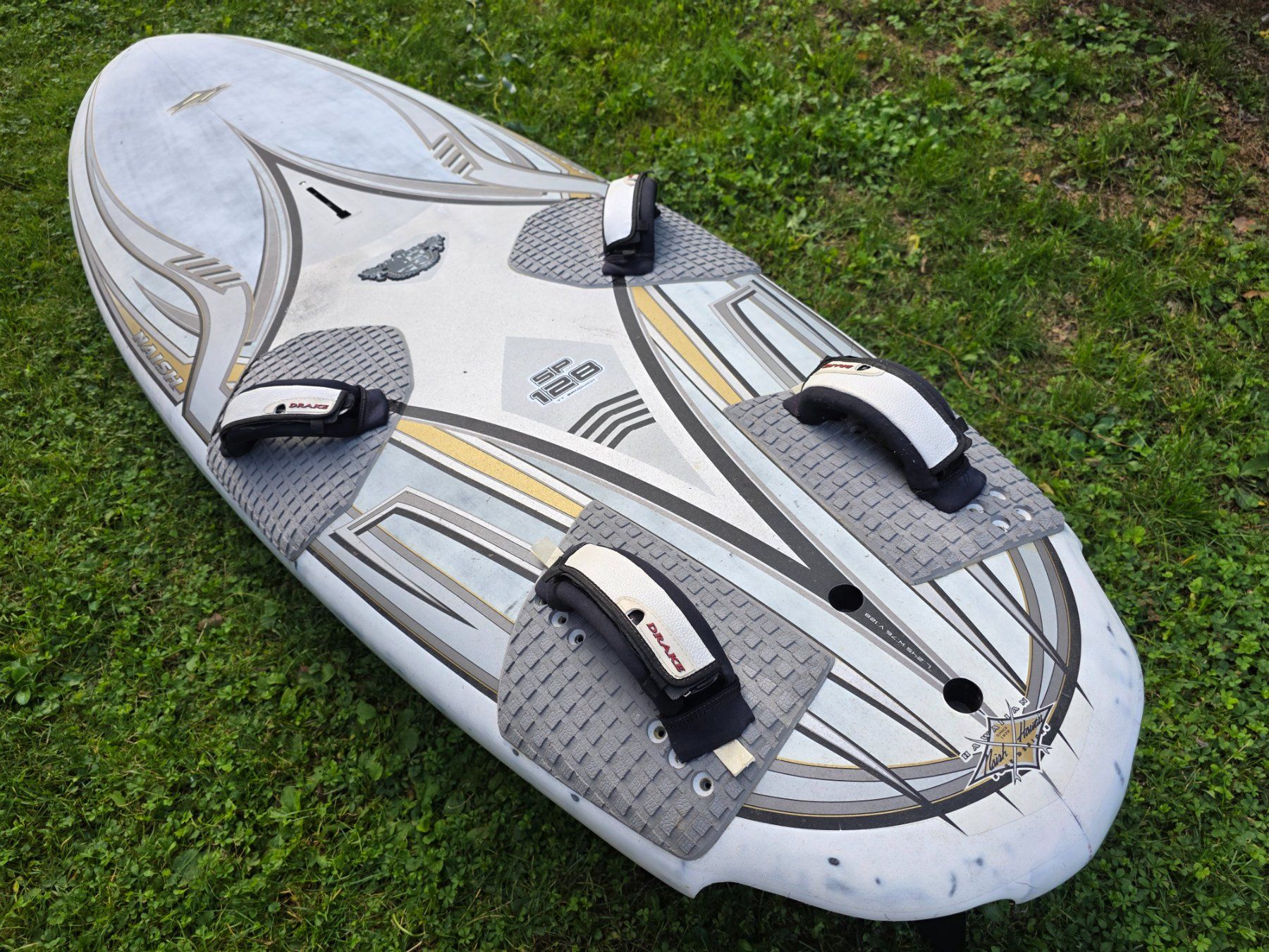 Naish Surfboards & Schwimmbrette: Windsurfboard Naish SP 128 l – Gebraucht aus Buchs SG von swisssurfer007