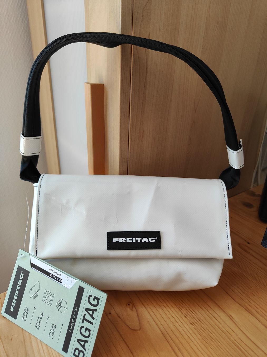 Freitag Borse: Freitagtasche Laura F171 – Nuovo (secondo la descrizione) da Winterthur venduto da the7mx1reon