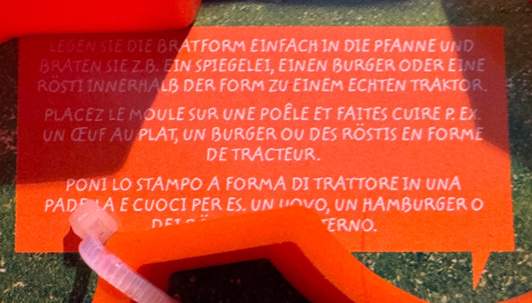 Migros Giocattoli: 1 Migros Farmmania 2016 - Bratform – Nuovo e nell'imballaggio originale da Zürich venduto da Policepatch 1
