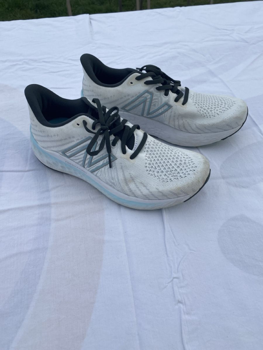 New Balance Scarpe da donna: New balance t. 40.5 – Usato da Lonay venduto da Ikoko