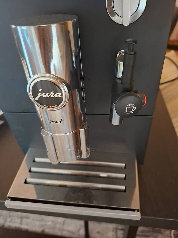 Jura Macchine per caffè & Macchine per espresso: Kaffeemaschine Jura ENA8 – Usato da St. Gallen venduto da Bitmaster 4