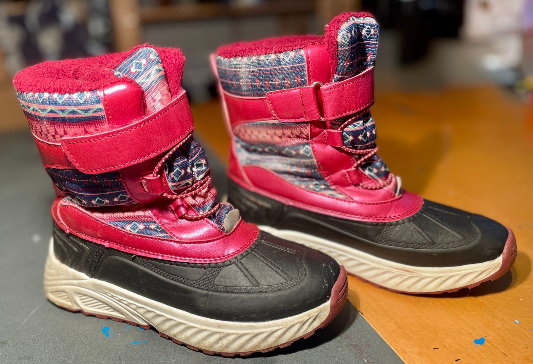 Scarpe per ragazze: rote, warme Winter-Gummistiefel Gr. 35 – Usato da Neuendorf venduto da Knopfi 1
