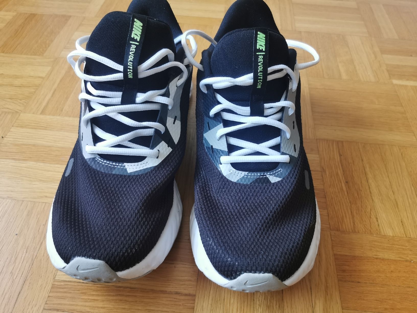 Nike Scarpe da uomo: NIKE REVOLUTION 5 Running Gr 45 – Usato da Bern venduto da ged_ffx9 2