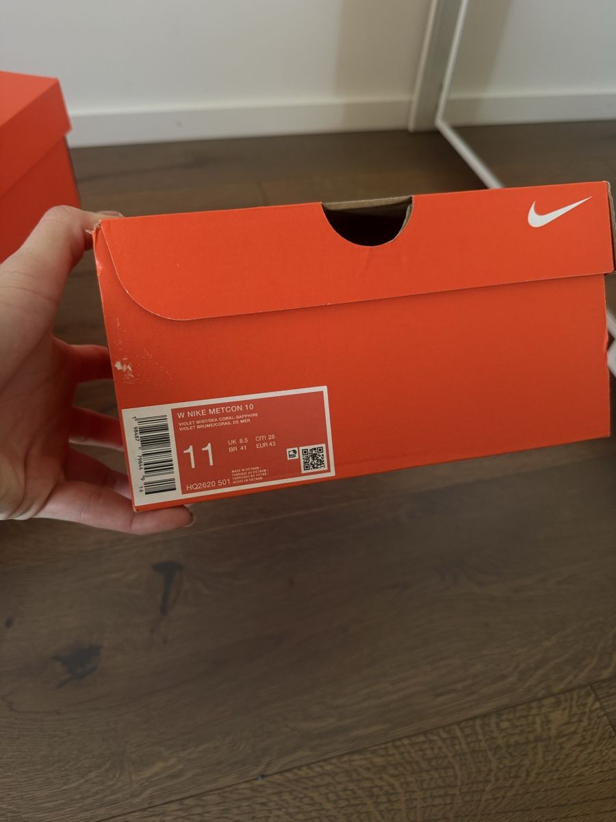 Nike Scarpe da uomo: Nike MetMulti-Color, Size 43, New in Box – Nuovo e nell'imballaggio originale da Zürich venduto da Bellinka23 4