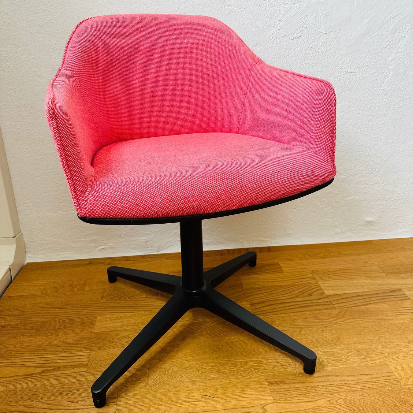 Vitra Chaises: Vitra Softshell Chair, Vierstern-Untergestell B0269 – D'occasion à Affoltern am Albis par Zapro 3