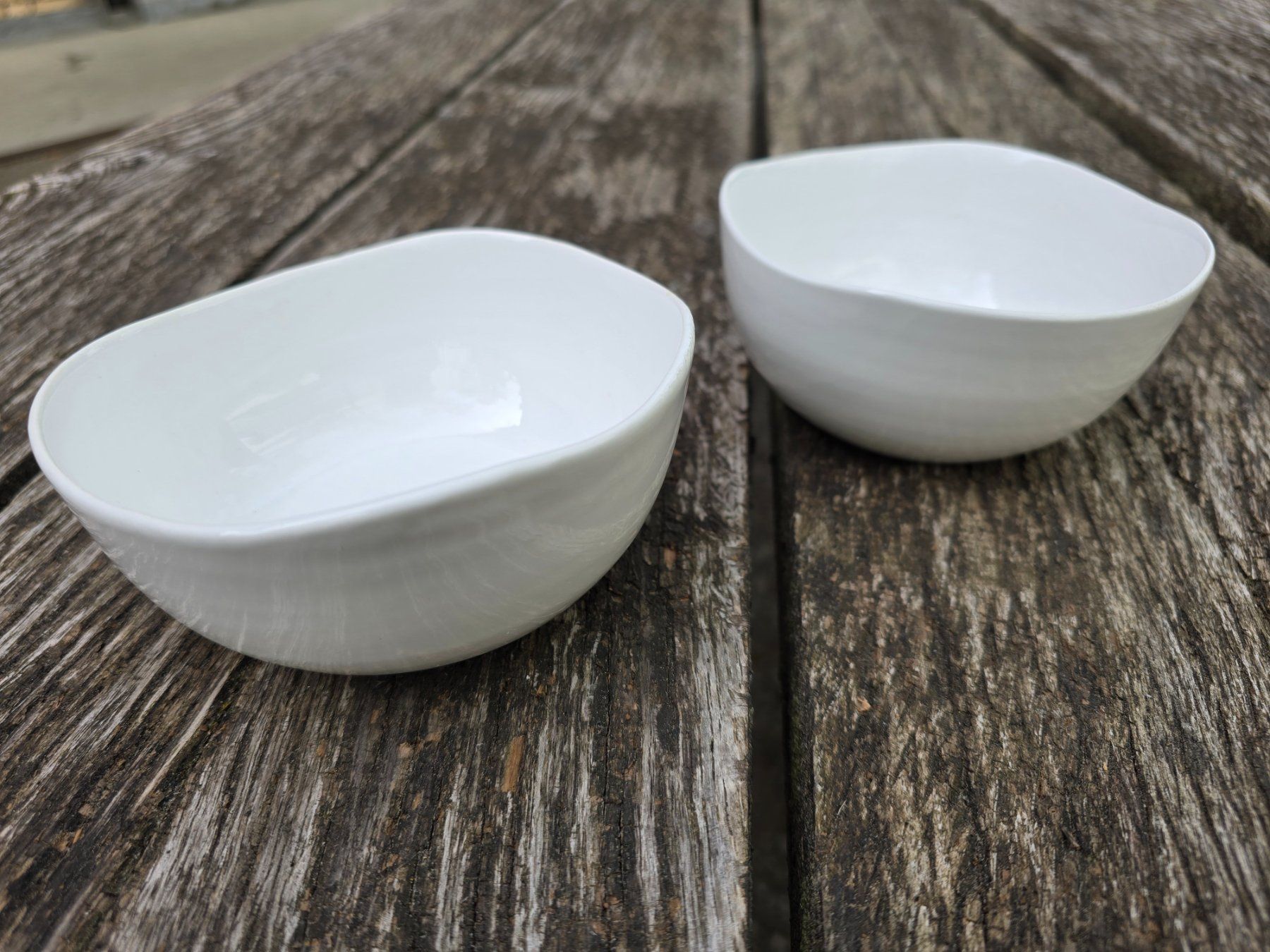 Ciotole: Keramik: filigrane Schale weiss/weiss-ANGEBOT – Nuovo (secondo la descrizione) da Romanshorn venduto da Rachacha 3