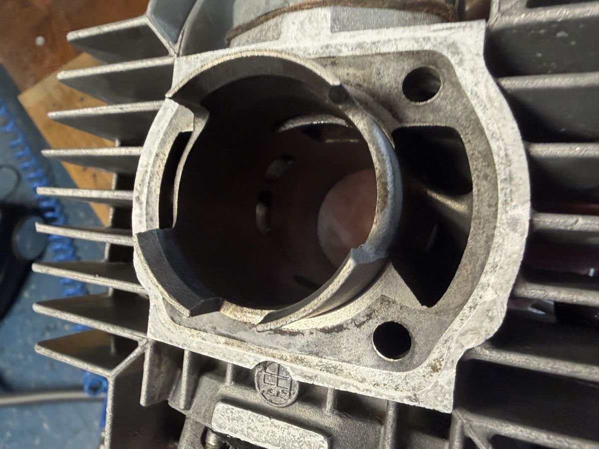 Mofa-Ersatzteile: Puch Supermaxi Zylinder KAT original komplett – Gebraucht aus Bolken von si.x.las 8