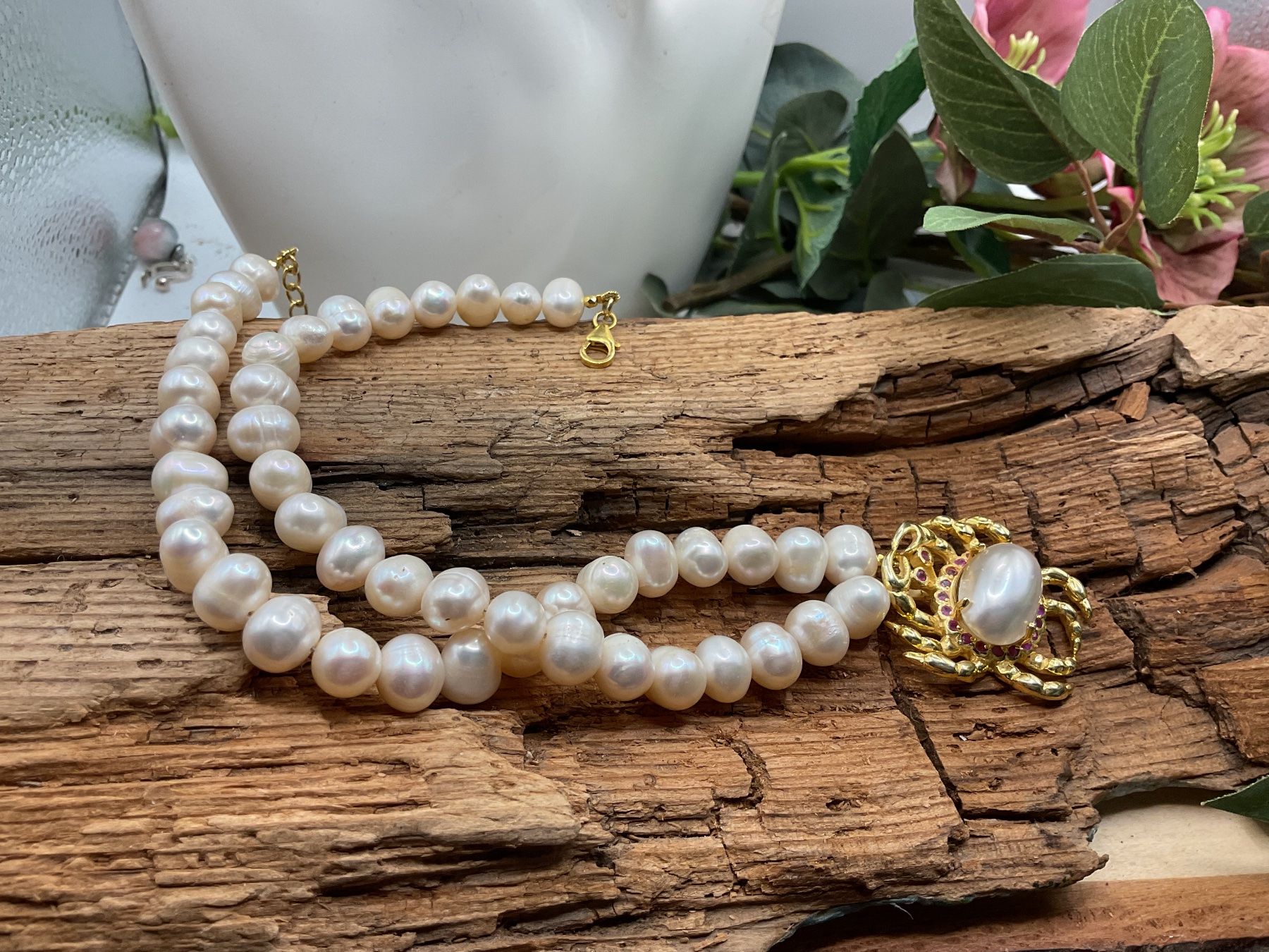 Catenine: Aussergewöhnliches Perlen Collier mit einer Silber Krabbe – Nuovo (secondo la descrizione) da Luzern venduto da S.Kern01 2