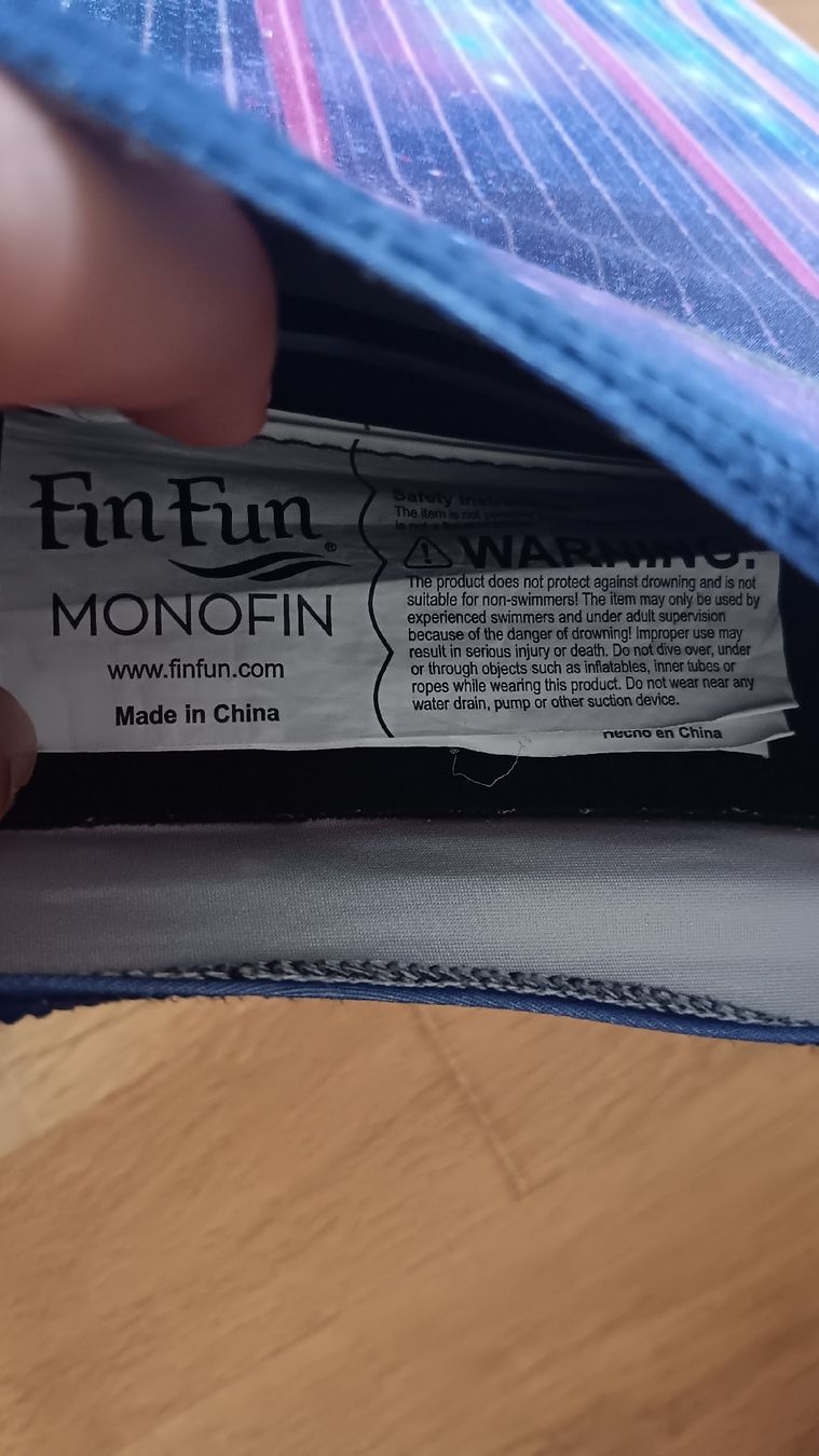 Pinne, Maschere & Boccagli: Monofinne FinFun Grösse junior  – Usato da Suhr venduto da RiittaSchaublin 2