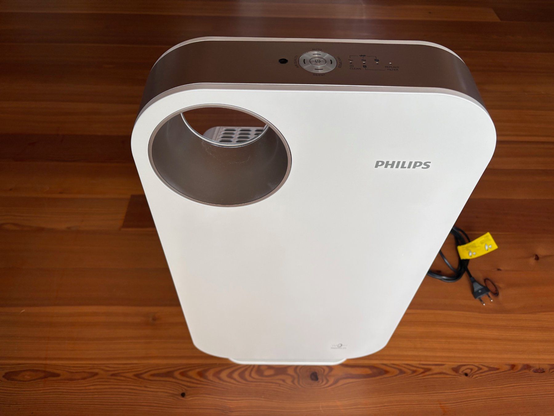 Purificatori d'aria: Gepflegter Philips Luftreiniger vom Typ AC4072 – Usato da Oberlunkhofen venduto da windisch2004