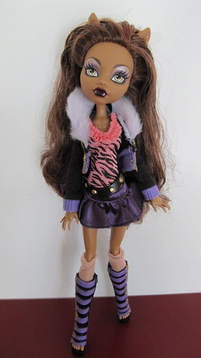 Poupées: Monster High Clawdeen Wolf Puppe – D'occasion à Brunnen par Kiwiland1