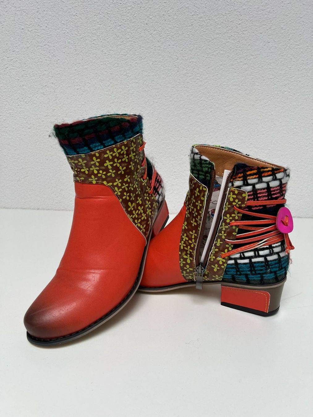 Boohoo Chaussures femmes: Ausgefallene Boho Stiefeletten Bunt Gr. 41 – D'occasion à Dagmersellen par nad_z66g 3
