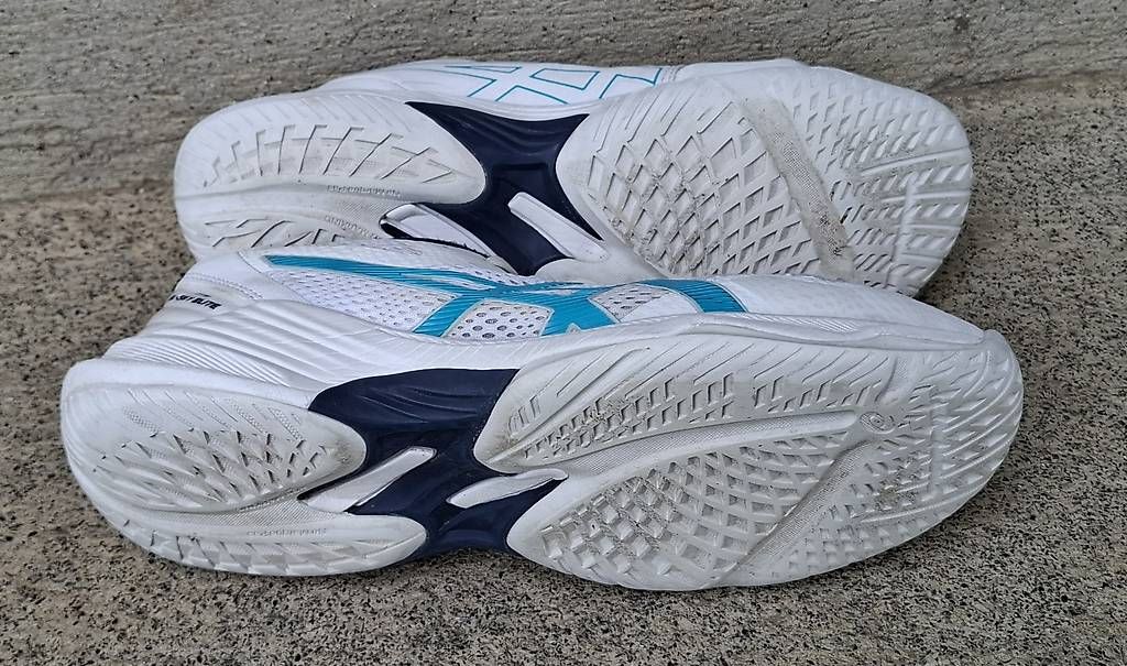 Scarpe da uomo: Hallenschuhe Asics Gr.40 – Usato da Wettingen venduto da mara1234 2