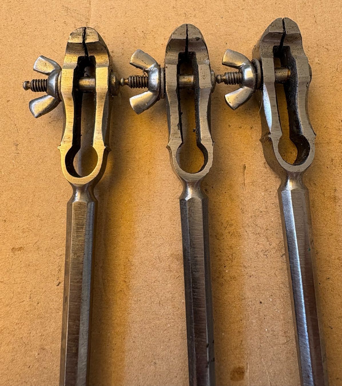 Tous les outils: VINTAGE HANDFEILKOLBEN – D'occasion à Ostermundigen par wini63 2