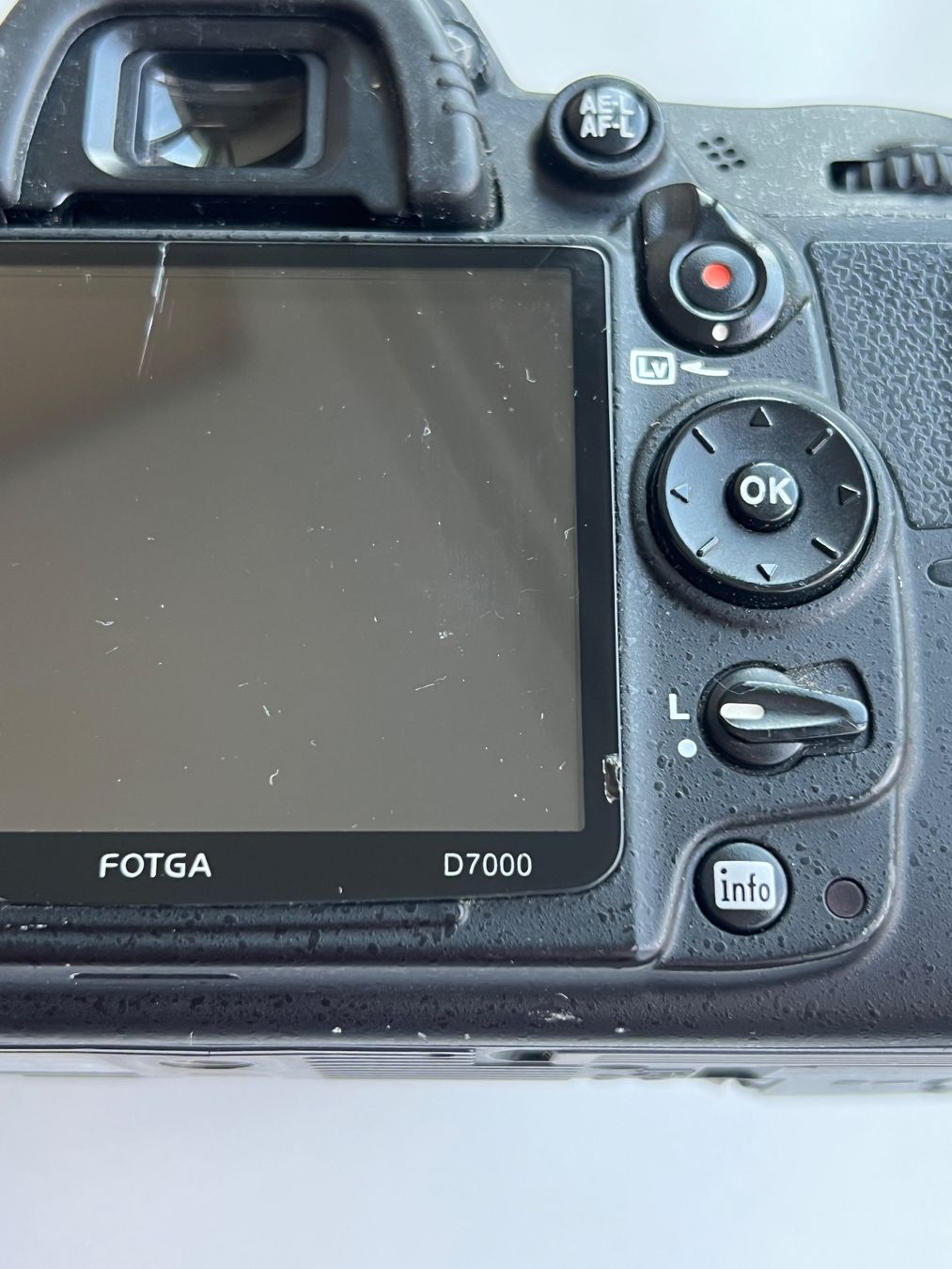 Nikon Fotocamera: Nikon D7000 Fotokamera – Usato da Luzern venduto da lau_bs9l 8