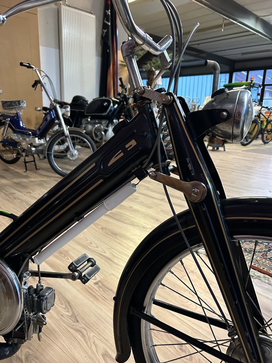 Ciclomotori: Seltenheit Oldtimer Mosquito Mofa Töffli – Usato da Oberriet SG venduto da Justizia1957 3