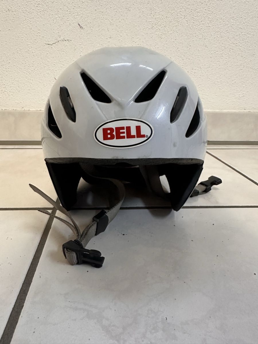 Casco Caschi: Casco da cronometro – Usato da Sigirino venduto da del_l62x 2