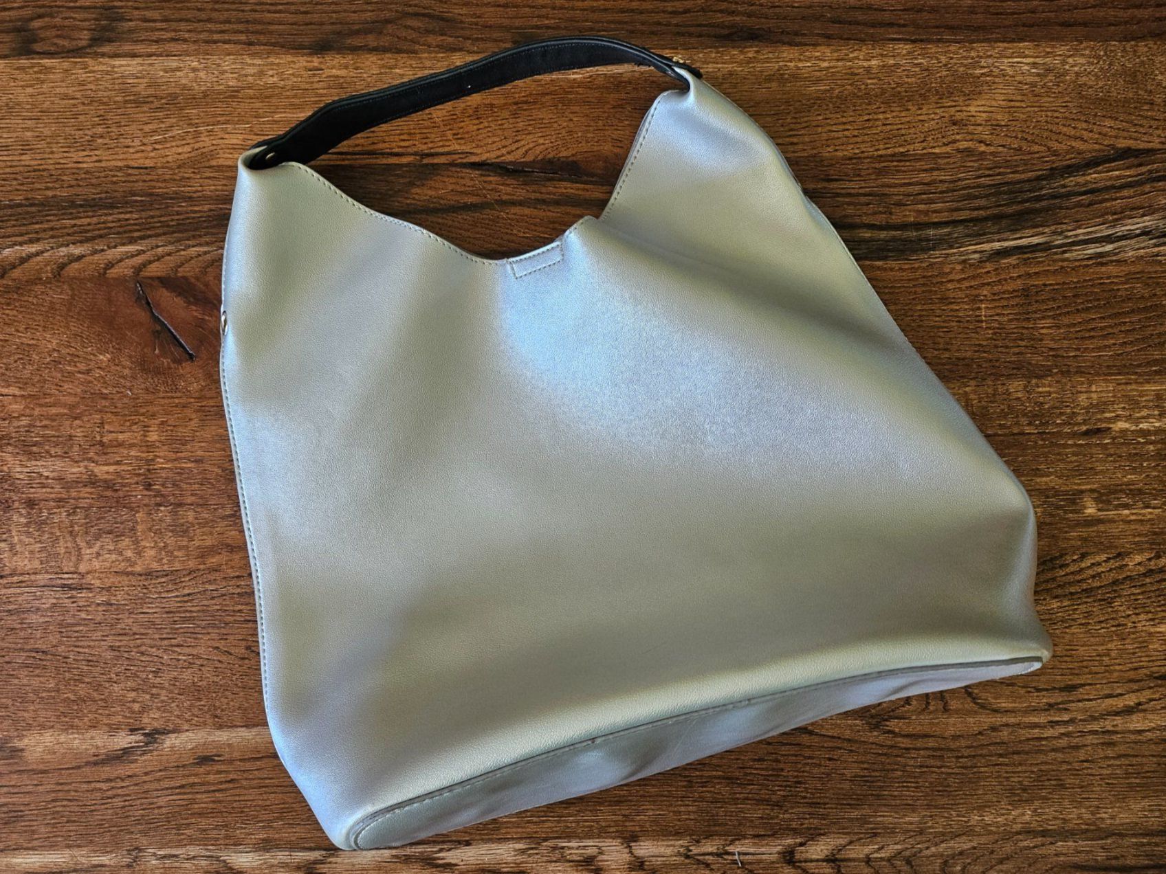 Borse da donna: Silberne grosse Shopper-Tasche – Usato da Zürich venduto da natalos