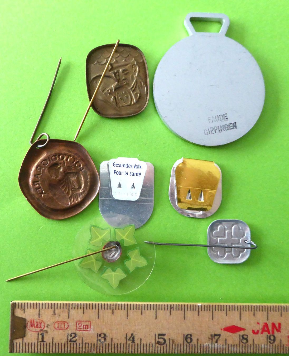 Placchette & Badge: Diverse Abzeichen – Usato da Aesch BL venduto da Kauri1 1
