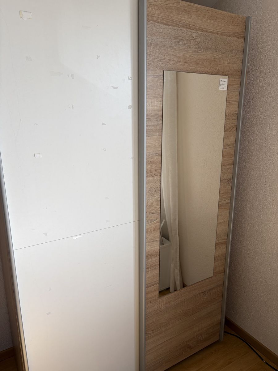 Conforama Armoires: Kleiderschrank  – D'occasion à St. Silvester par Redneck83 1