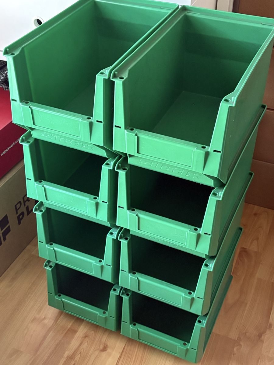 Behälter & Ähnliches: 8 Stappel Boxen  – Gebraucht aus Rümlang von Fledermaus35