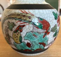 Dekorative kleine CHINA VASE, Vögel auf Baum, Krakelee