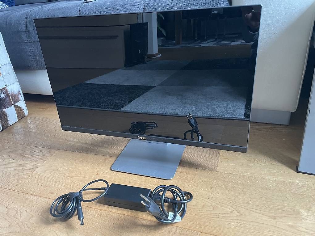 Monitor: Dell 24 Zoll Screen Randlos S2415Hb  – Usato da Muttenz venduto da Style_2000