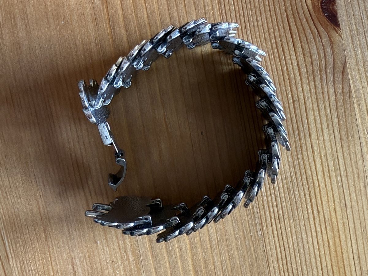 Bracciali & Braccialetti: Allsaints Silver Tone Snake Scale Cuff Bracelet – Nuovo (secondo la descrizione) da Winterthur venduto da ksu_md2k 1