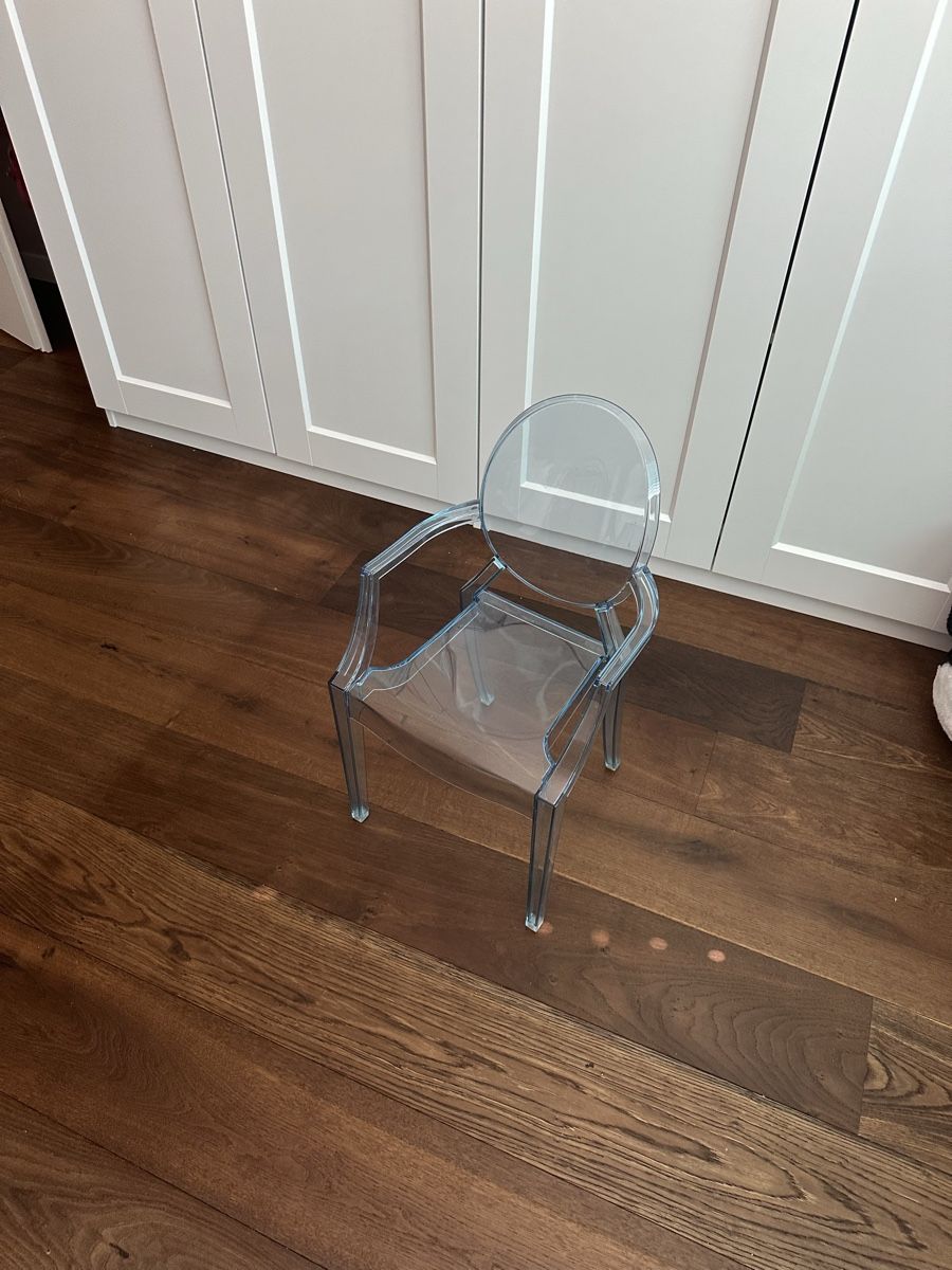 Kartell Sedie: Kartell Ghost Polycarbonate 2.0 Stuhl – Usato da Uerikon venduto da ZurichCity01