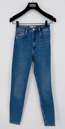# WOMAN - Jeans ,,high waist‘‘ Gr. 34 - ZARA #