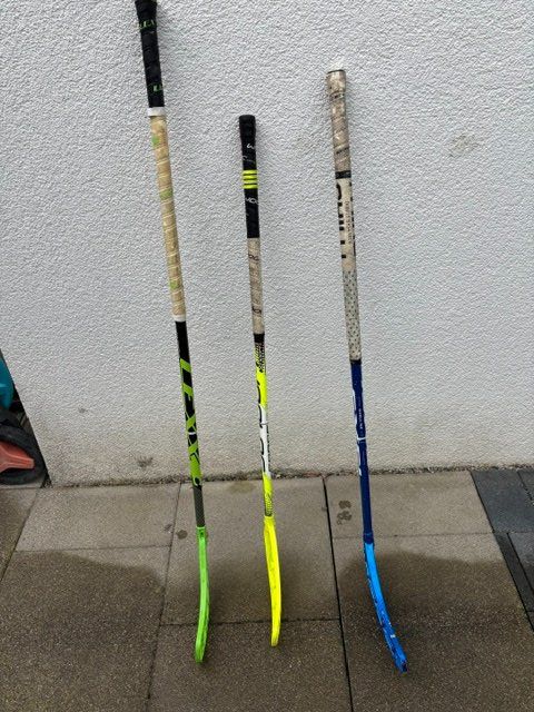 Unihockey: 3 Unihockey Schläger – Usato da Schwerzenbach venduto da Freesurf1000