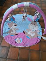 Krabbeldecke mit spielbogen